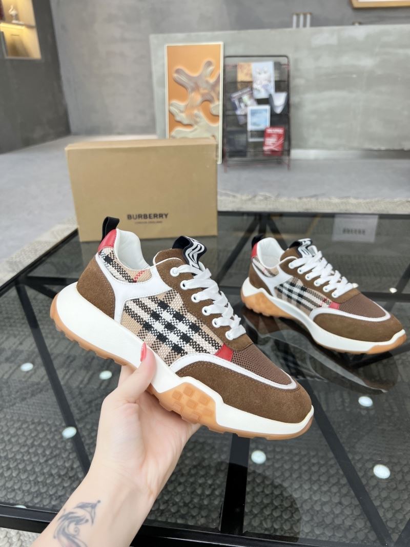 Burberry Low Shoes